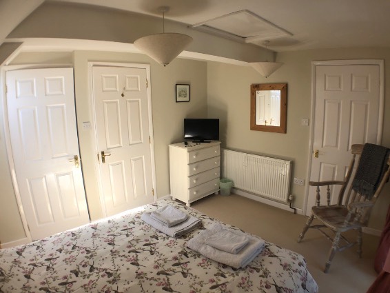 Barn Double room - alternative view